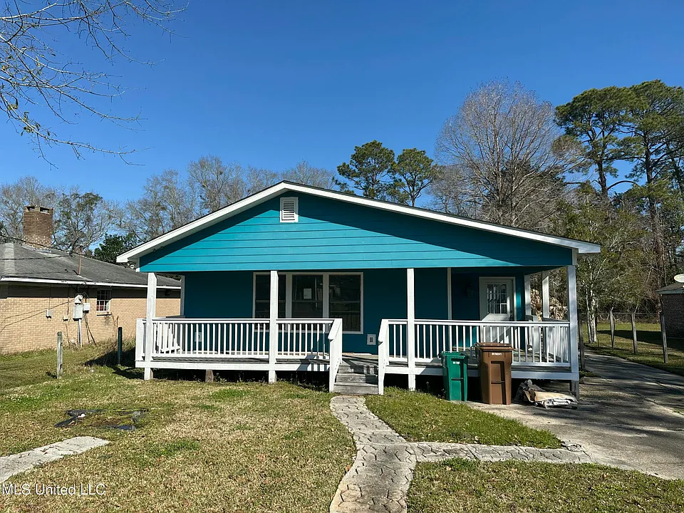 Single-Family Fix & Hold